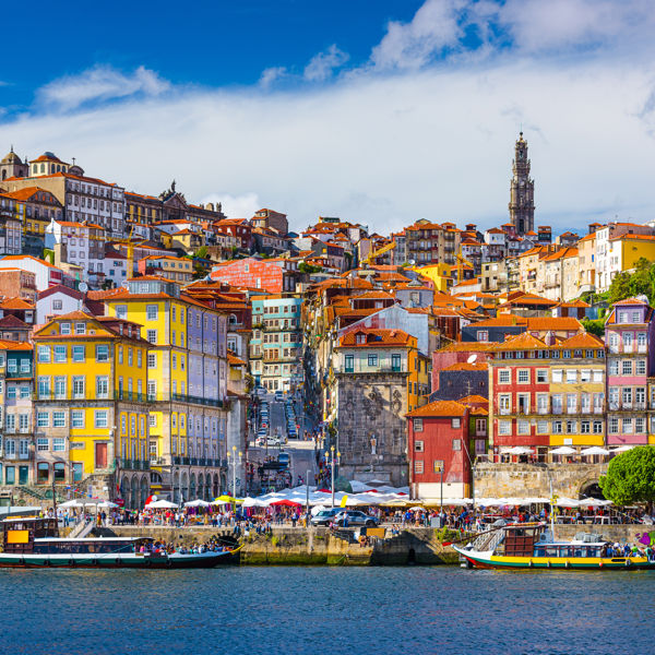 Porto colorful buildings